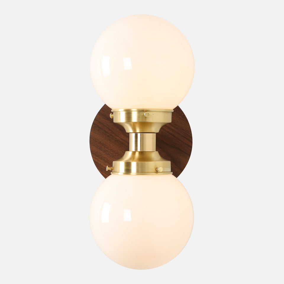 Walnut, Classic Brass