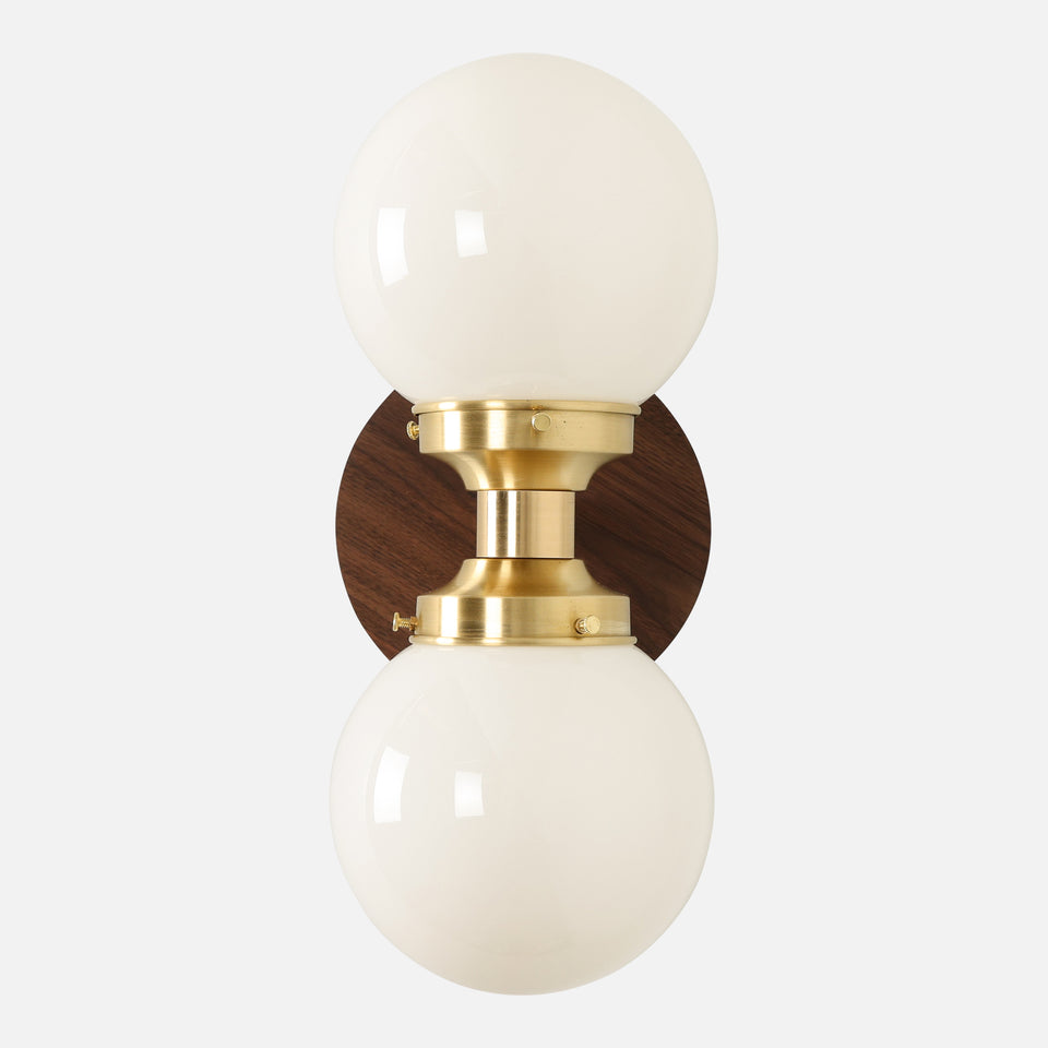 Walnut, Classic Brass
