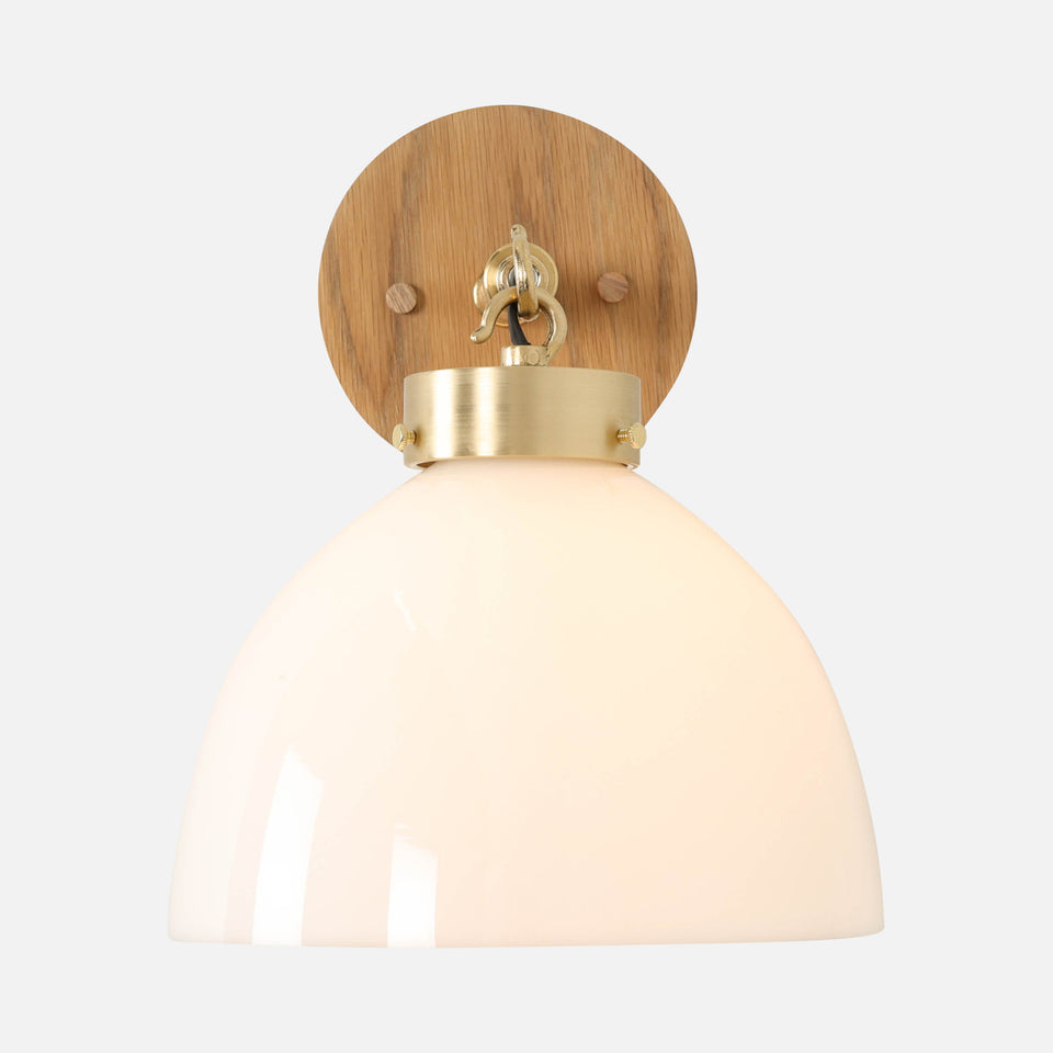 Cornsilk Oak, Classic Brass