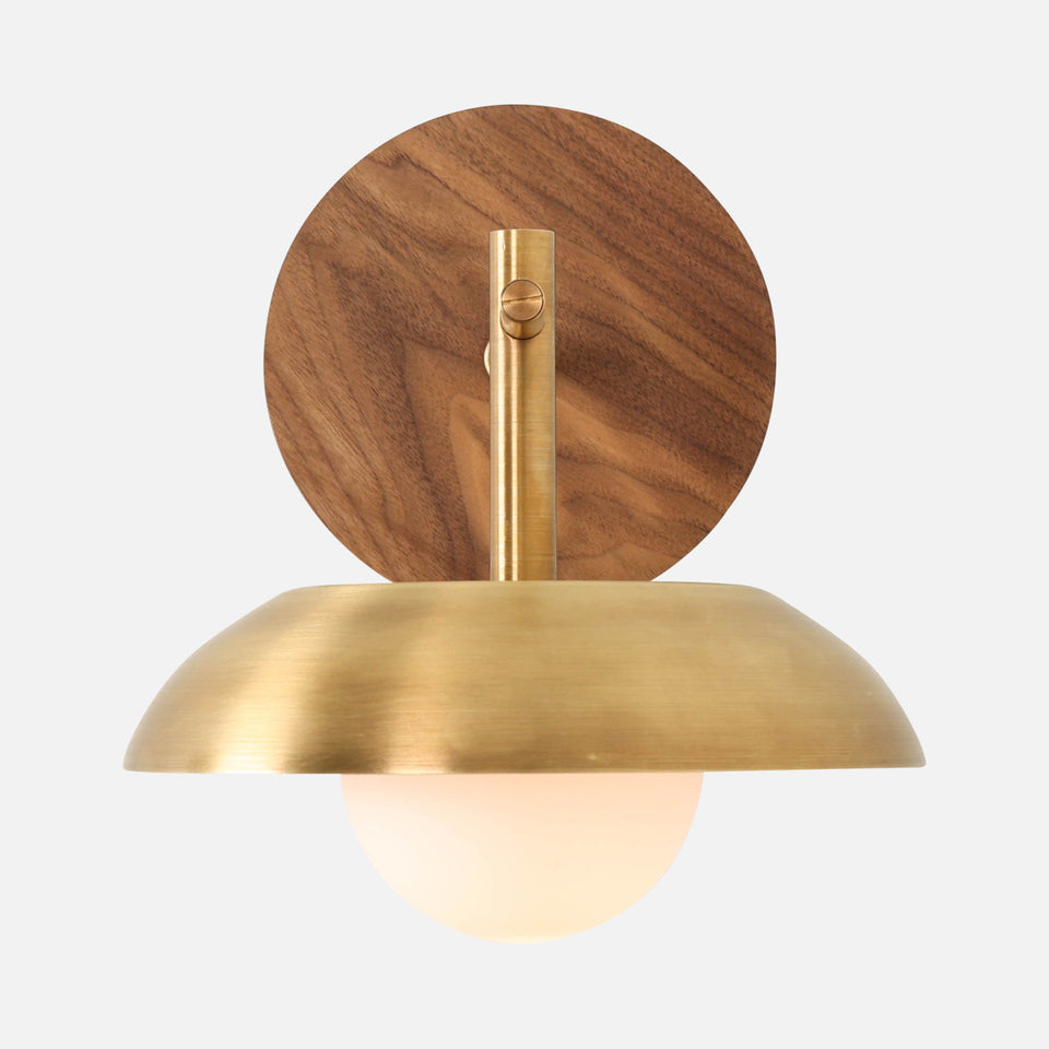 Walnut, Classic Brass