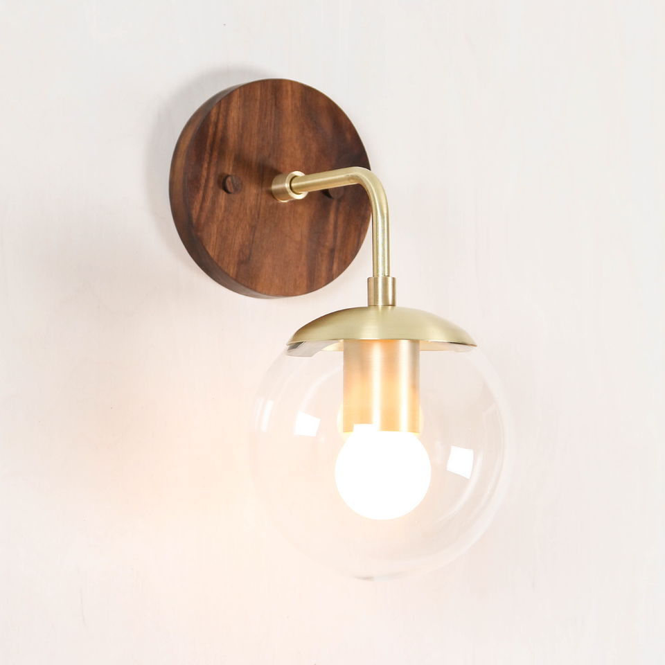 Walnut, Classic Brass, Clear