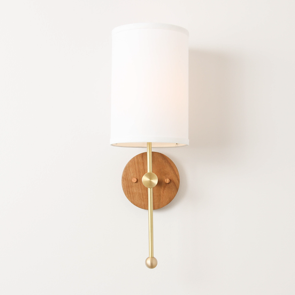 White Oak, Classic Brass, White Linen