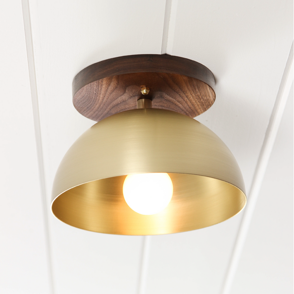 Walnut, Classic Brass