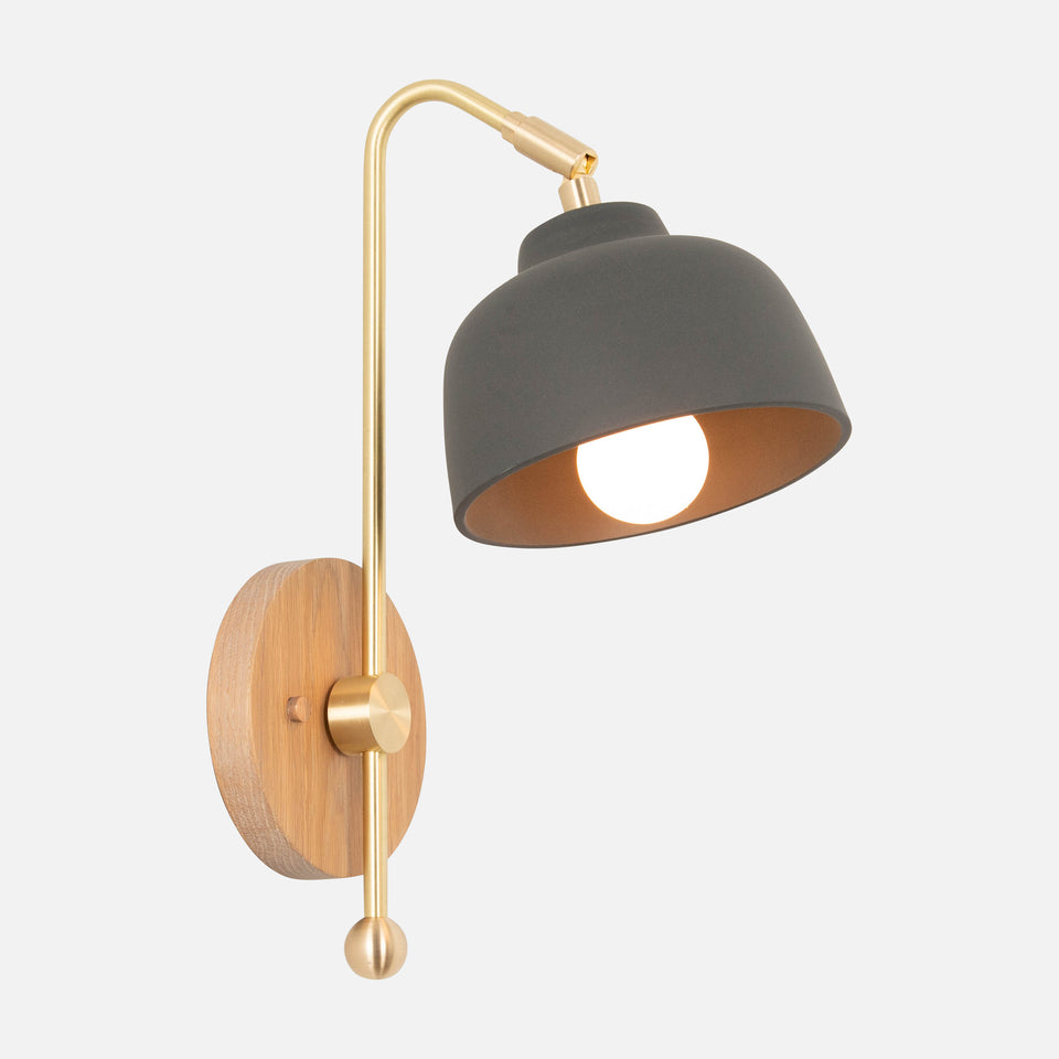 Cornsilk Oak, Classic Brass Arm, Charcoal Porcelain