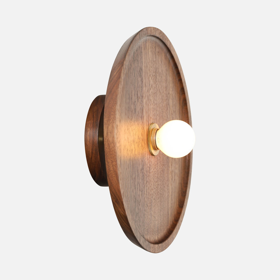 Walnut, Classic Brass