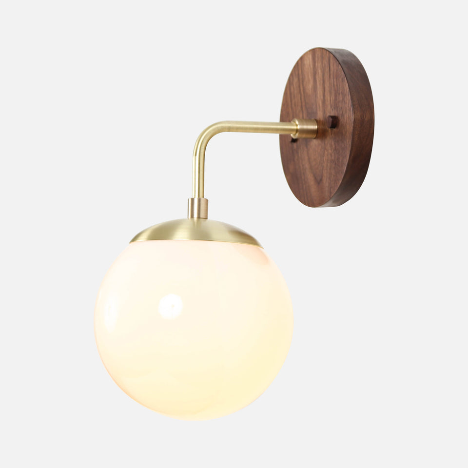 Walnut, Classic Brass, Original Frosted