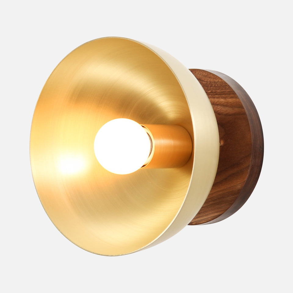 Walnut, Classic Brass